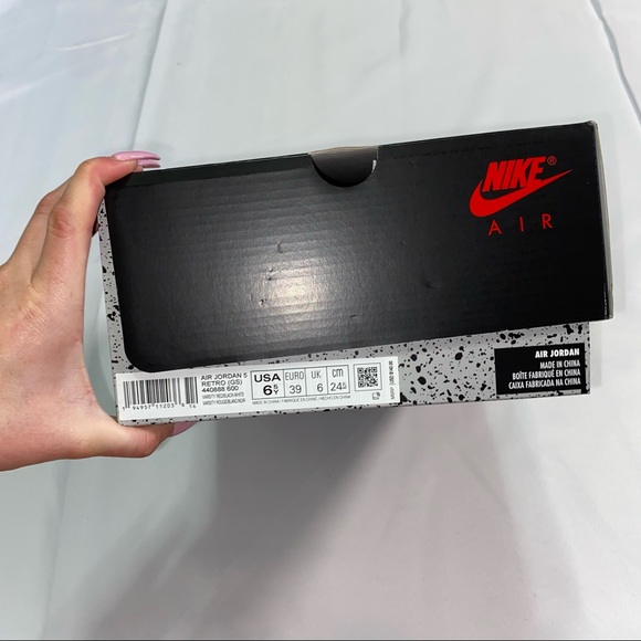 Nike Air Jordan 5 Raging Bulls GS 6.5Y 8W - Picture 6 of 6